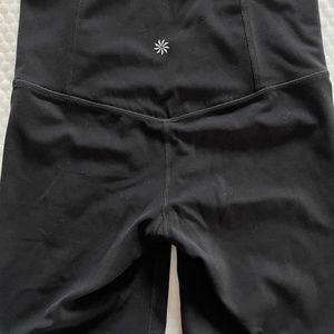 ATHLETA Ultra High Rise Elation 7" Short (NEVER WORN)